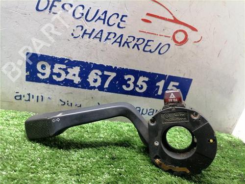 Interruttore VW PASSAT B3/B4 (3A2, 35I) 2.0 (115 hp) 31898265