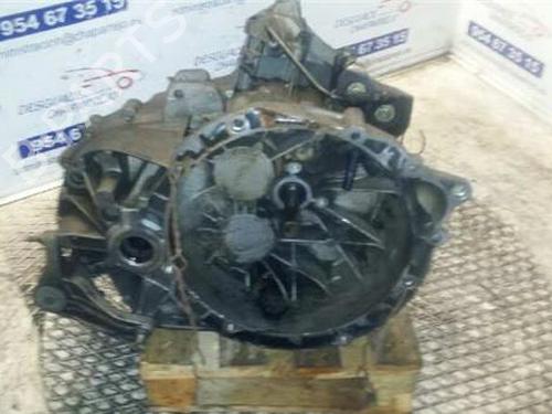 Used Gearbox VOLVO S40 II (544) 2.0 (146 hp) 31889583