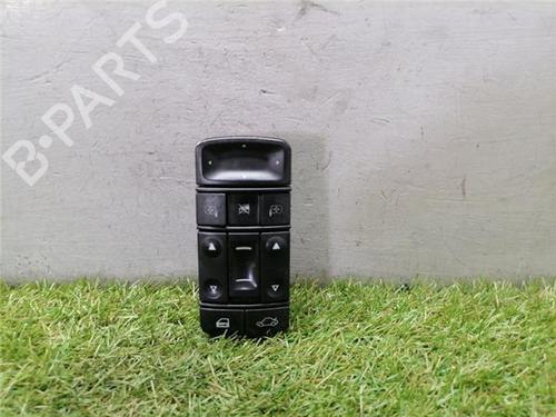Comutador vidro frente esquerdo Comutador vidro frente esquerdo OPEL VECTRA C (Z02) 2.2 DTI 16V (F69) (125 hp) 36146417 36146417