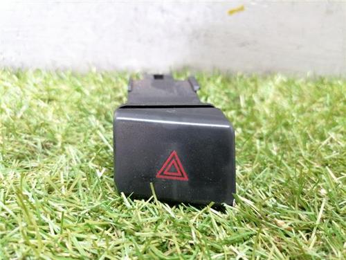 warning-switch-mazda-5-cr-2005-2006-2007-2008-2009-2010-32821222 main image