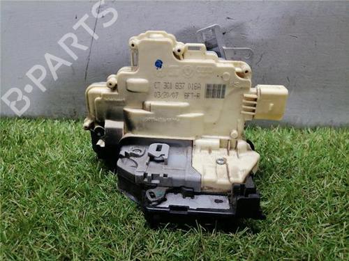 front-right-lock-vw-passat-b6-3c2-2005-2006-2007-2008-2009-2010-2011-33248793 main image