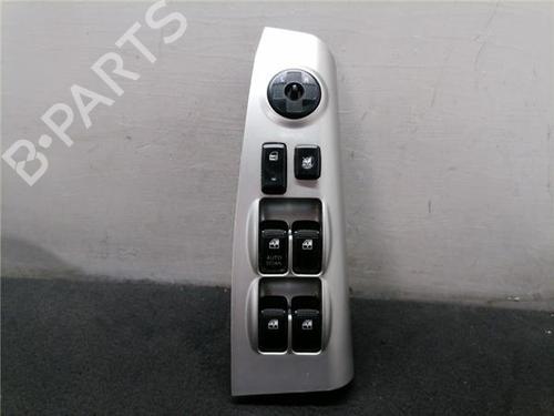 Used Left front window switch Left front window switch 35997834 35997834