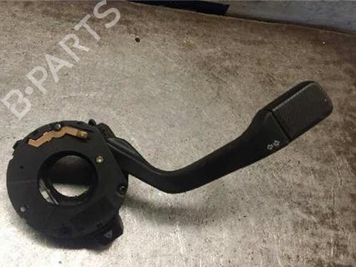 switch-seat-toledo-i-1l2-1991-1992-1993-1994-1995-1996-1997-1998-1999-31895686 main image