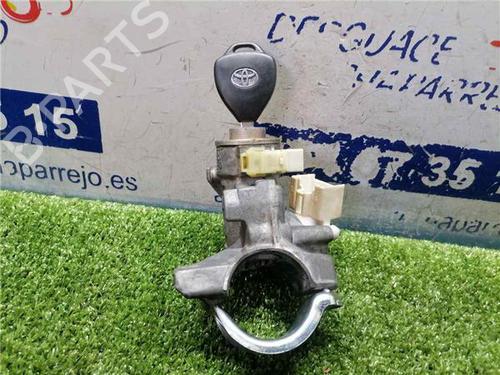 Interruttore TOYOTA AURIS (_E15_) 1.4 D-4D (NDE150_, NDE150R) (90 hp) 31900048