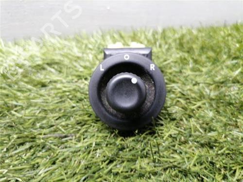 Used Mirror switch Mirror switch DODGE CALIBER 2.0 CRD (140 hp) 33477902 33477902