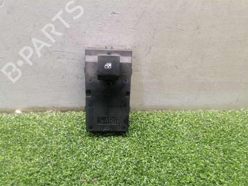 Højre fortil elrude kontakt Højre fortil elrude kontakt CHEVROLET AVEO Hatchback (T300) 1.2 (86 hp) 39732928 39732928