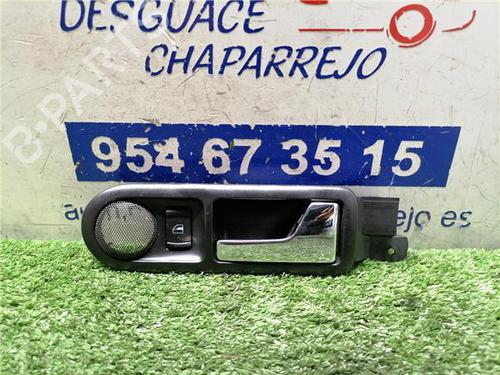 Used Rear right interior door handle VW GOLF IV (1J1) 1.9 TDI (101 hp) 31897812