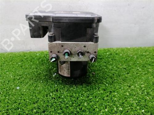 Used ABS pump RENAULT LAGUNA III (BT0/1) 2.0 dCi (BT07, BT0J, BT14, BT1A, BT1S) (131 hp) 32150663