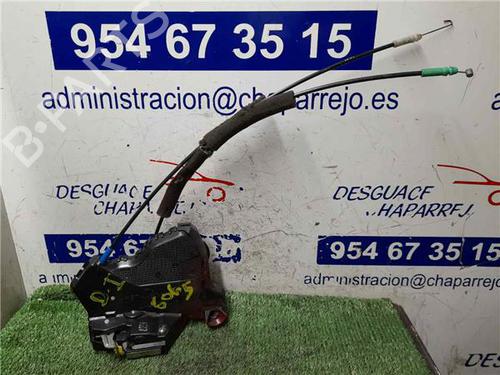 front-left-lock-toyota-corolla-verso-zer_-zze12_-r1_-2004-2005-2006-2007-2008-2009-31897736 main image