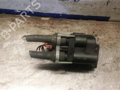 Used Ignition coil VOLVO V40 Estate (645) 2.0 (136 hp) 31895714
