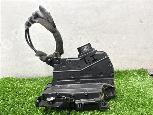 Used Rear left lock RENAULT CAPTUR I (J5_, H5_) 1.5 dCi 90 (J5N4, J5M5, J5MW, J5M6, J5AL, J5AJ) (90 hp) 31901789