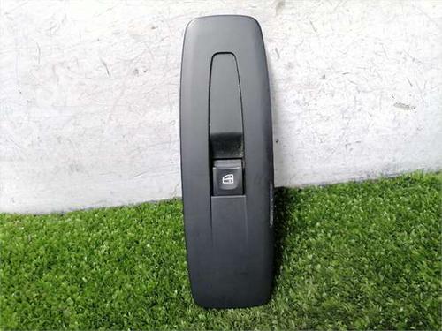 Used Right front window switch Right front window switch RENAULT MEGANE IV Hatchback (B9A/M/N_) 1.5 Blue dCi 115 (B9A6) (116 hp) 36572988 36572988