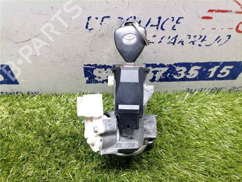 Commutateur TOYOTA AURIS (_E15_) 1.6 (ZRE151_, ZRE151R) (132 hp) 31900559