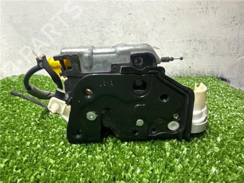 Front left lock AUDI A4 B9 Avant (8W5, 8WD) 2.0 TDI quattro | BP32200209C98