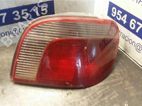 right-taillight-toyota-yaris-_p1_-1999-2000-2001-2002-2003-2004-2005-31891021 main image