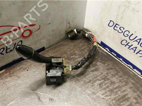 switch-hyundai-coupe-i-rd-1996-1997-1998-1999-2000-2001-2002-2003-2004-31895440 main image