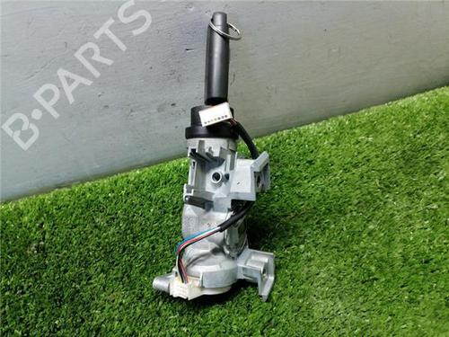 Used Switch Switch VW GOLF VII (5G1, BQ1, BE1, BE2) 1.6 TDI (105 hp) 32690197 32690197