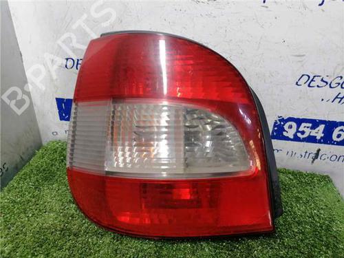 Feu arrière gauche RENAULT SCÉNIC I MPV (JA0/1_, FA0_) 1.9 dCi (JA05, JA1F) (102 hp) 31893875