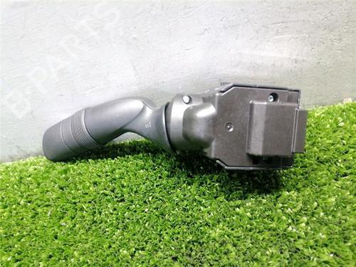 Interruttore TOYOTA COROLLA Saloon (_E21_) 1.8 VVTi Hybrid (ZWE211) | BP32377152I30