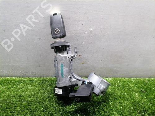 Schalter für OPEL ASTRA J Sports Tourer (P10) 1.7 CDTI (35) (125 hp) 31901944