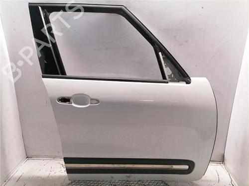 right-front-door-fiat-500l-351_-352_-2012-32768305 main image