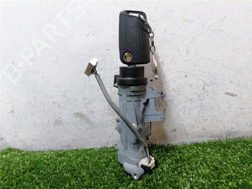 Used Switch Switch SKODA OCTAVIA III (5E3, NL3, NR3) 1.4 TSI G-TEC (110 hp) 33478329 33478329