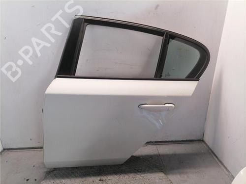 left-rear-door-bmw-1-e87-2003-2004-2005-2006-2007-2008-2009-2010-2011-2012-2013-32690250 main image