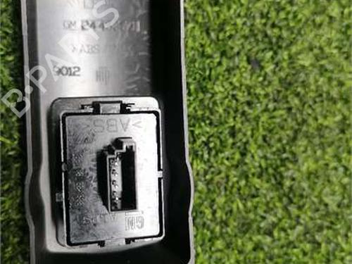 Right front window switch OPEL VECTRA C (Z02) 2.0 DTI 16V (F69) | BP39966642I26 - Image 3