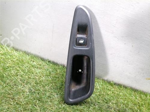 Used Left rear window switch Left rear window switch PEUGEOT 308 I (4A_, 4C_) 1.6 HDi (90 hp) 35747296 35747296