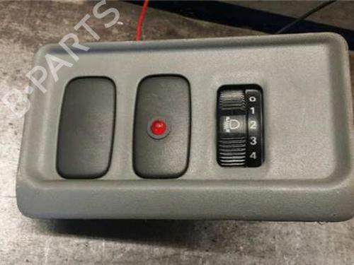 Commutateur MITSUBISHI GALANT VIII (EA_) 2.0 (EA2A) (136 hp) 31895674