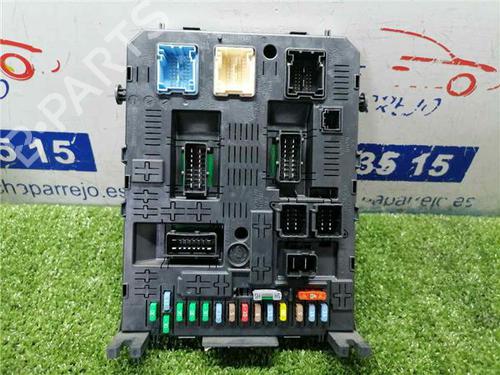 fuse-box-peugeot-308-i-4a_-4c_-2007-2008-2009-2010-2011-2012-2013-2014-2015-2016-31890618 main image
