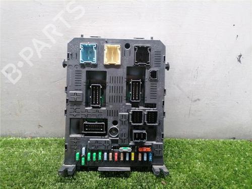 fuse-box-citroen-c4-picasso-i-mpv-ud_-2006-2007-2008-2009-2010-2011-2012-2013-2014-2015-31911586 main image
