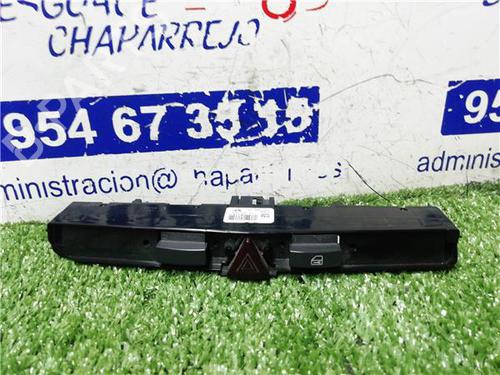 Used Warning switch OPEL ZAFIRA / ZAFIRA FAMILY B (A05) 1.9 CDTI (M75) (120 hp) 31897289