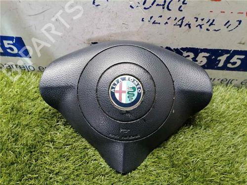 driver-airbag-alfa-romeo-156-932_-1997-1998-1999-2000-2001-2002-2003-2004-2005-31900623 main image