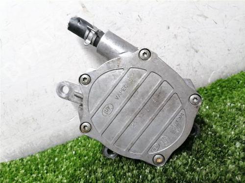 Used Vacuum pump Vacuum pump LEXUS IS II (_E2_) 220d (ALE20) (177 hp) 33248865 33248865