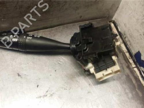 switch-suzuki-swift-iii-mz-ez-2005-31896199 main image