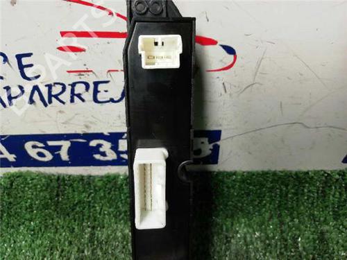 Warning switch KIA CEE'D Hatchback (ED) 1.6 CRDi 90 | BP31896890I22