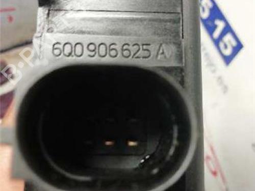 Electronic sensor SKODA FABIA I (6Y2) 1.4 TDI | BP31896302M84 - Image 4