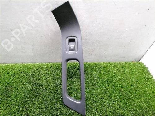 Used Left rear window switch VOLVO V60 I (155) D5 Hybrid AWD (230 hp) 32821338