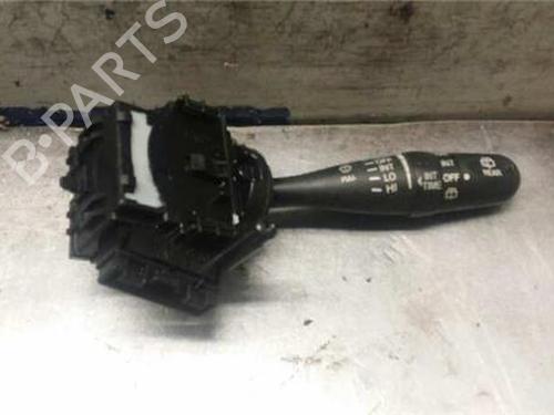 switch-suzuki-swift-iii-mz-ez-2005-31896200 main image