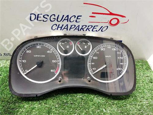 Used Instrument cluster PEUGEOT 307 Break (3E) 2.0 HDI 110 (107 hp) 31896977