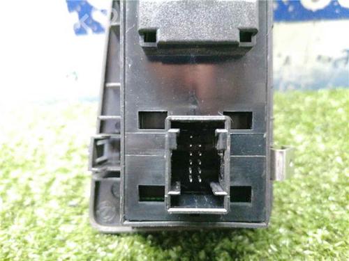 Left front window switch FIAT BRAVO II (198_) 1.6 D Multijet (198AXH1B) | BP31900132I27