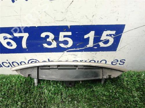 Used Tailgate handle CITROËN C5 II (RC_) 1.6 HDi (RC8HZB) (109 hp) 31891762