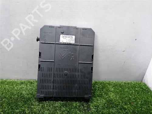 Used Fuse box Fuse box PEUGEOT 607 (9D, 9U) 2.2 HDi (133 hp) 32004880 32004880