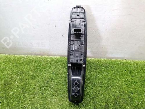 Left front window switch RENAULT MEGANE III Hatchback (BZ0/1_, B3_) 1.2 TCe (BZ2B, BZ11) | BP36382830I27 - Image 2