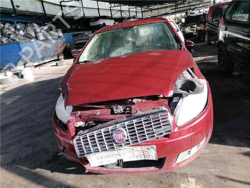 Pièces Détachées Usagées FIAT LINEA (323_, 110_) 1.6 D Multijet (105 hp) 4408707