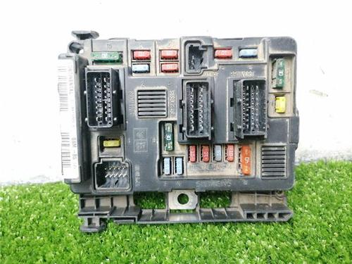 Used Fuse box Fuse box CITROËN XSARA PICASSO (N68) 2.0 HDi (90 hp) 33415721 33415721