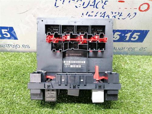 fuse-box-vw-passat-b6-variant-3c5-2005-2006-2007-2008-2009-2010-2011-31890625 main image