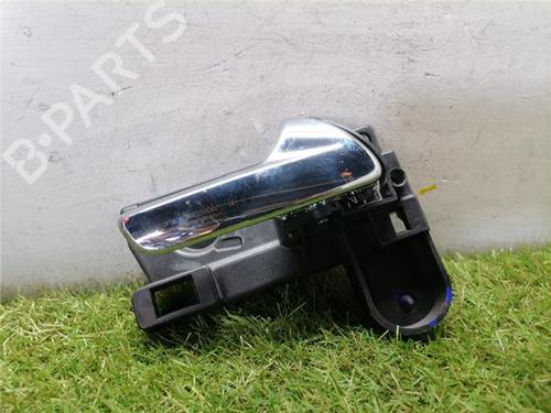 Used Front right interior door handle FIAT FREEMONT (345_) 2.0 JTD (140 hp) 31901406