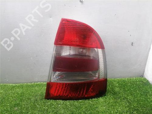 Used Right taillight Right taillight SKODA SUPERB I (3U4) 1.9 TDI (130 hp) 36028086 36028086